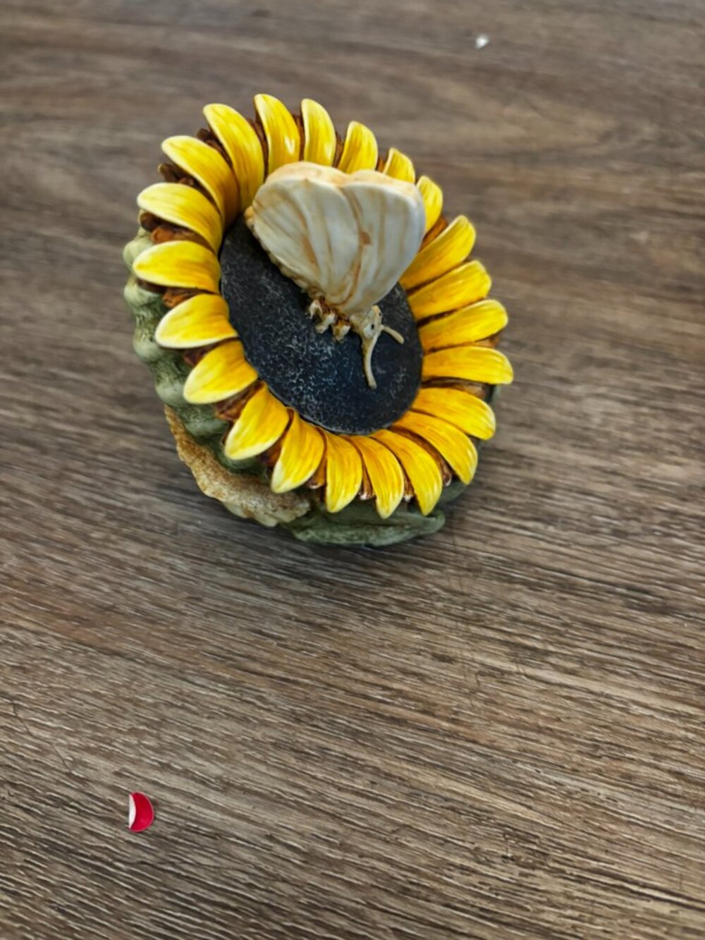 Harmony Kingdom Treasure box Byrons Garden Sunflower butterfly figurine w/box